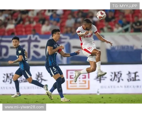 足球球星如何用中文与球迷互动提升个人魅力与市场价值 足球球星如何用中文与球迷互动提升个人魅力与市场价值